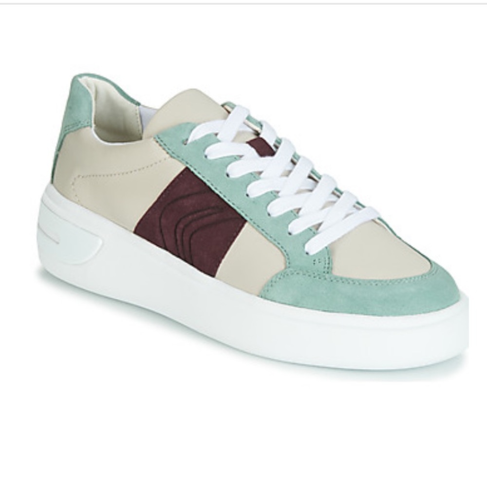 Geox sneakers